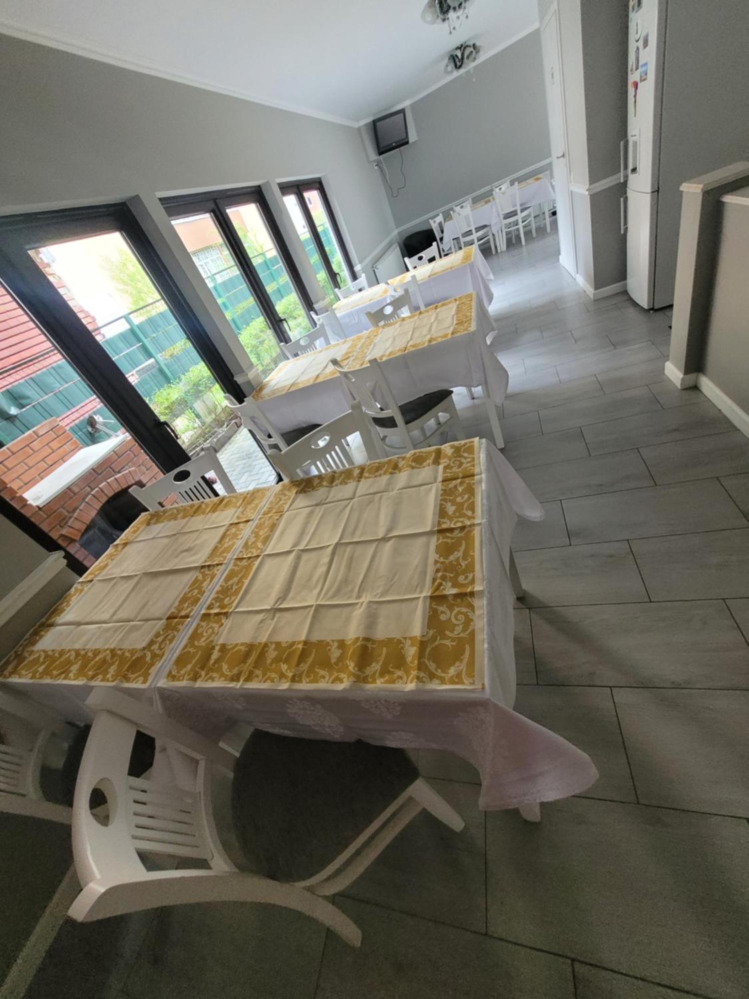 Casa Toma Hotel Busteni Exterior photo